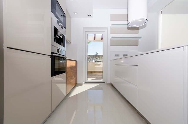 3 slaapkamer Villa te koop in Playa Honda, Cartagena met zwembad - € 489.000 (Ref: 9458967)