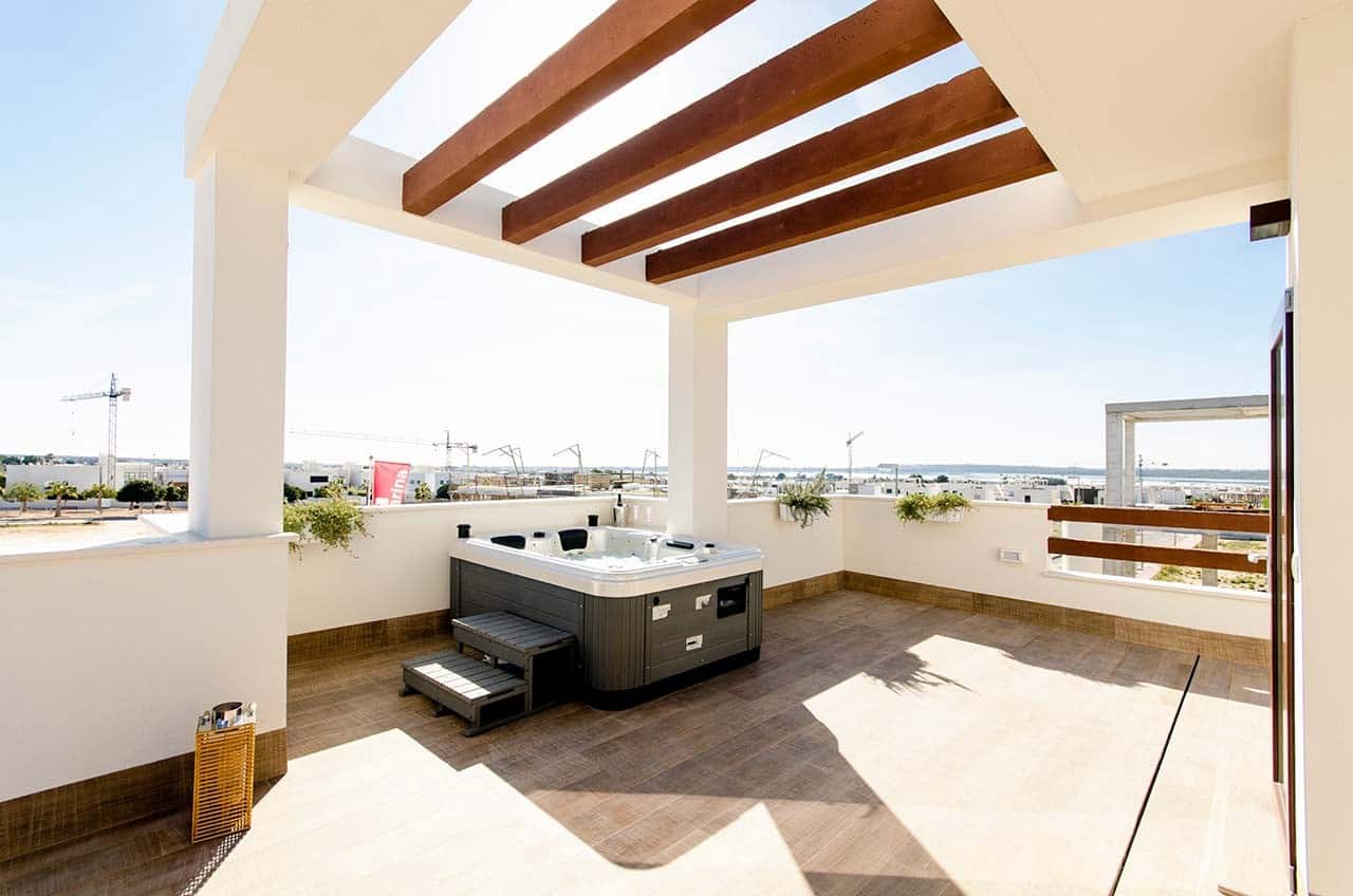 3 slaapkamer Villa te koop in Playa Honda met zwembad - € 489.000 (Ref: 9458967)