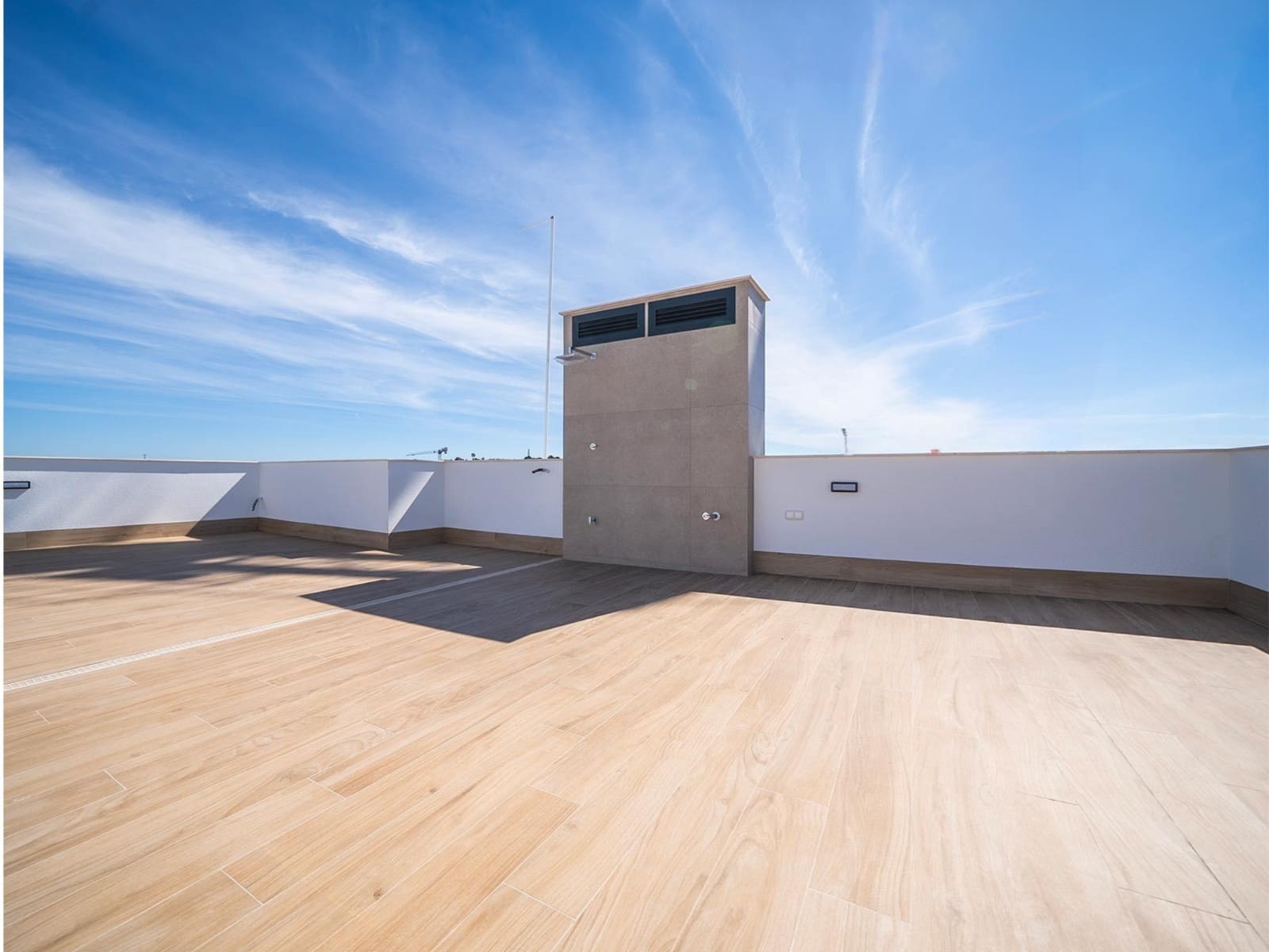 6 bedroom Villa for sale in Algorfa with pool garage - € 965,000 (Ref: 9458974)