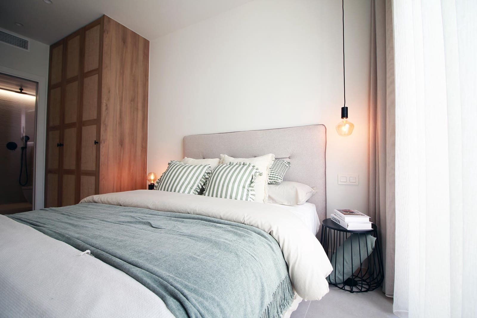 3 Zimmer Bungalow zu verkaufen in Pilar de la Horadada mit Pool Garage - 380.000 € (Ref: 9459032)