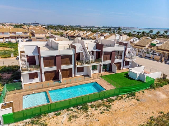 3 slaapkamer Bungalow te koop in Lo Pagan, San Pedro del Pinatar met zwembad - € 265.000 (Ref: 9459035)