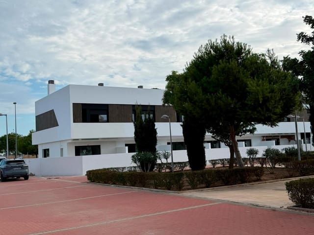 2 sypialnia Willa na sprzedaż w Pilar de la Horadada ciudad, Pilar de la Horadada z basenem garażem - 314 900 € (Ref: 9459086)