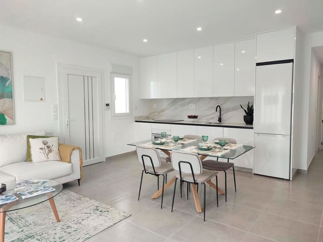 3 makuuhuone Huvila myytävänä paikassa Balsicas, Torre-Pacheco mukana uima-altaan 
autotalli - 325 000 € (Ref: 9459206)