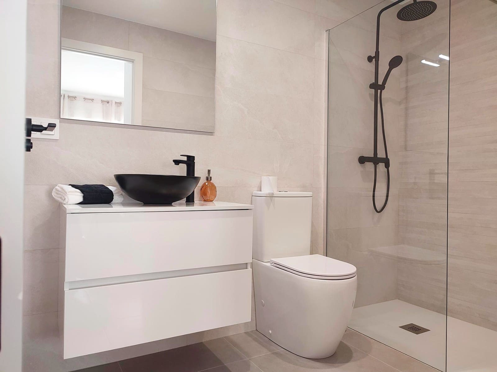 3 makuuhuone Huvila myytävänä paikassa Balsicas mukana uima-altaan 
autotalli - 325 000 € (Ref: 9459206)