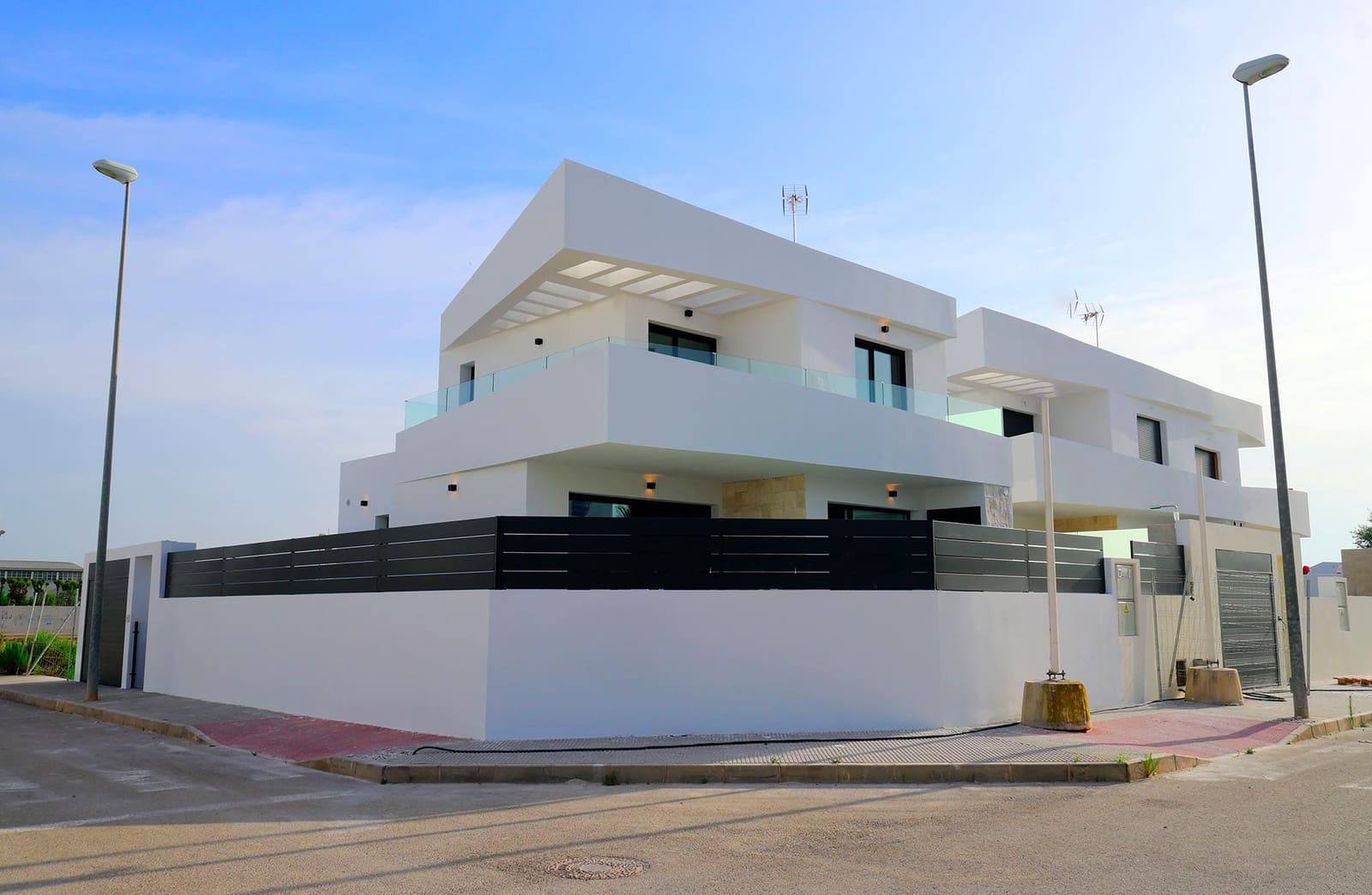 3 bedroom Villa for sale in Dolores with pool garage - € 459,000 (Ref: 9459251)