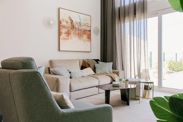 3 soveværelse Villa til salg i Algorfa med swimmingpool garage - € 475.000 (Ref: 9459296)