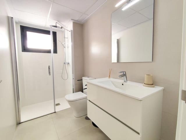 2 slaapkamer Bungalow te koop in Cox met zwembad - € 229.000 (Ref: 9459307)