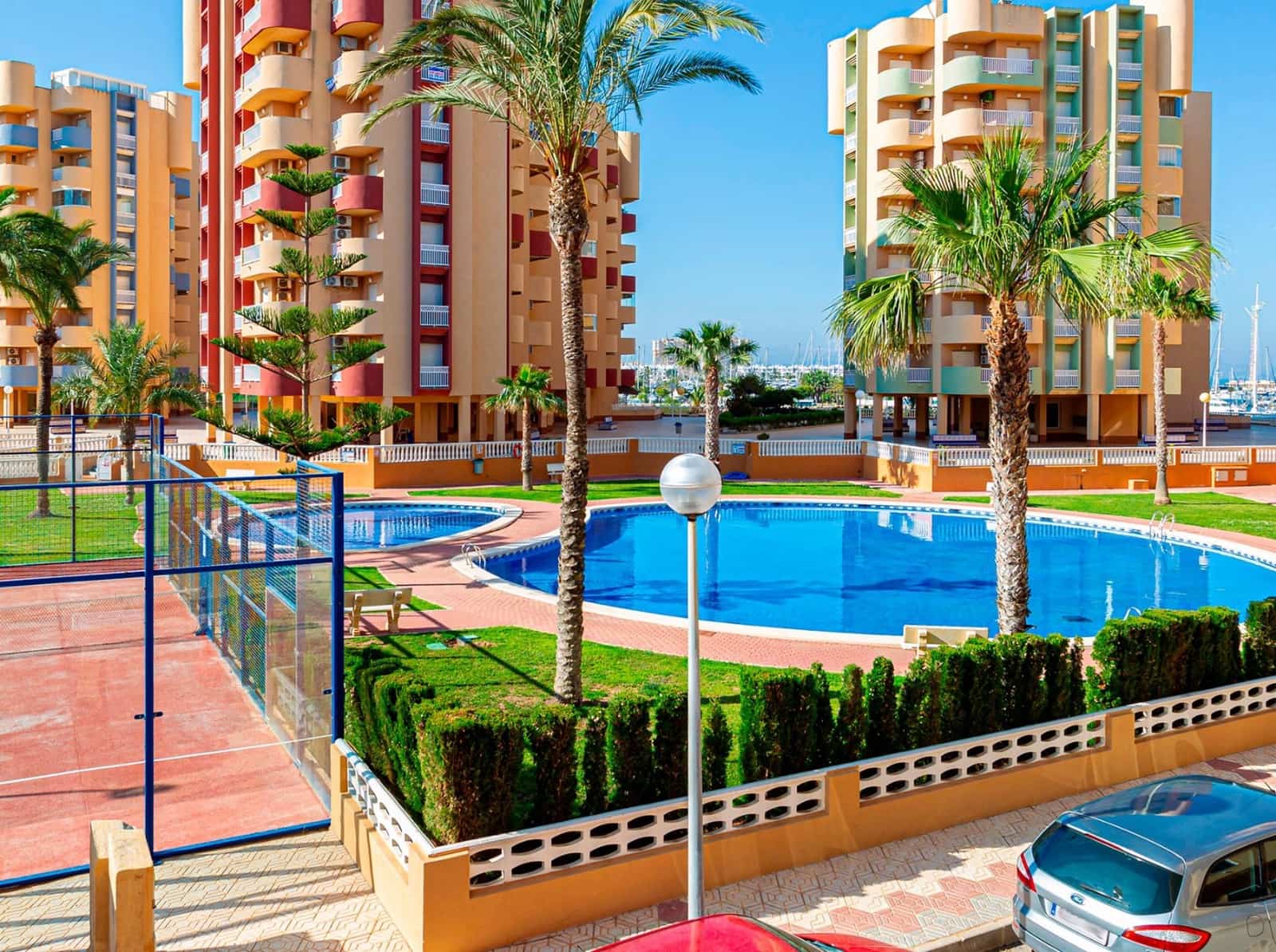 3 bedroom Apartment for sale in La Manga del Mar Menor with pool - € 240,052 (Ref: 9459328)
