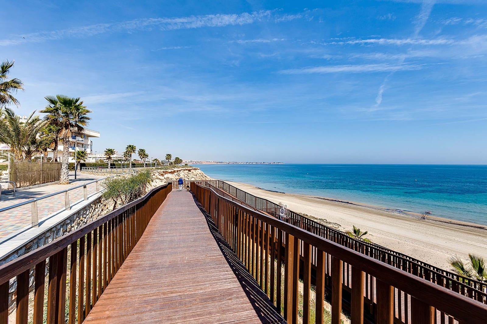 2 Zimmer Bungalow zu verkaufen in Pilar de la Horadada mit Pool Garage - 359.000 € (Ref: 9459339)