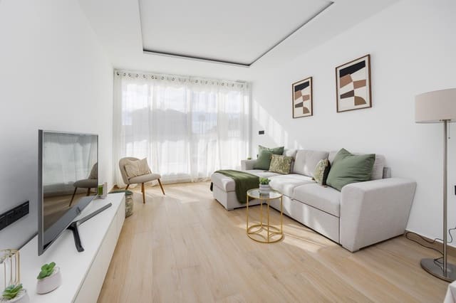 3 Zimmer Villa zu verkaufen in Aguas Nuevas, Torrevieja mit Pool Garage - 650.000 € (Ref: 9459341)