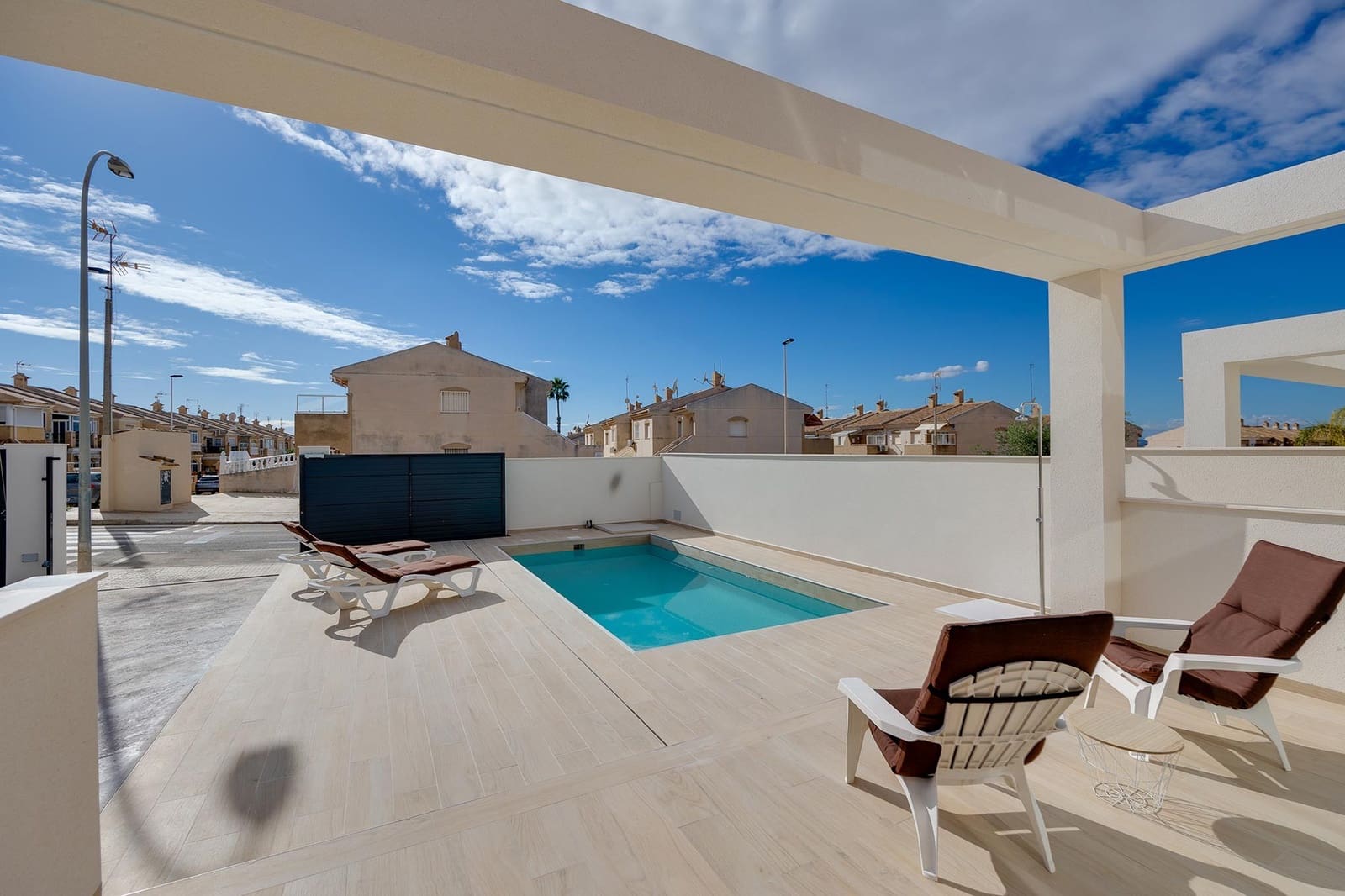 3 bedroom Villa for sale in Aguas Nuevas with pool garage - € 650,000 (Ref: 9459341)