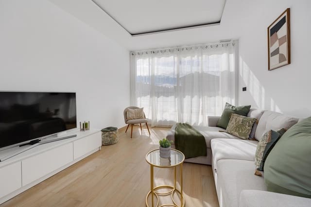 3 Zimmer Villa zu verkaufen in Aguas Nuevas, Torrevieja mit Pool Garage - 650.000 € (Ref: 9459341)