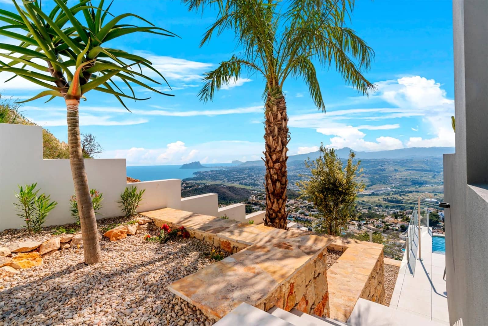 3 bedroom Villa for sale in Benitachell / Benitatxell with pool garage - € 1,691,000 (Ref: 9459354)