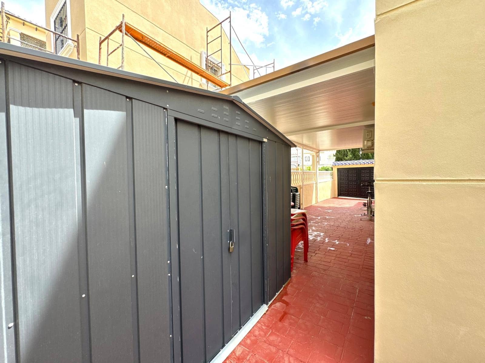 3 soverom Villa til salgs i San Miguel de Salinas med svømmebasseng garasje - € 345 000 (Ref: 9459358)