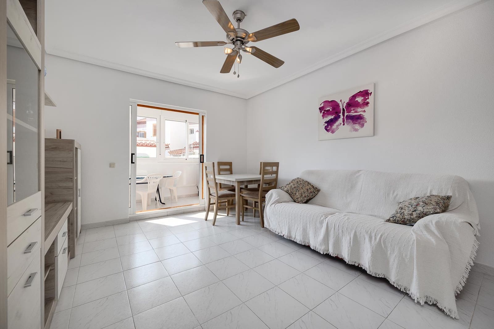 2 Zimmer Apartment zu verkaufen in Torrevieja mit Pool Garage - 205.000 € (Ref: 9459359)
