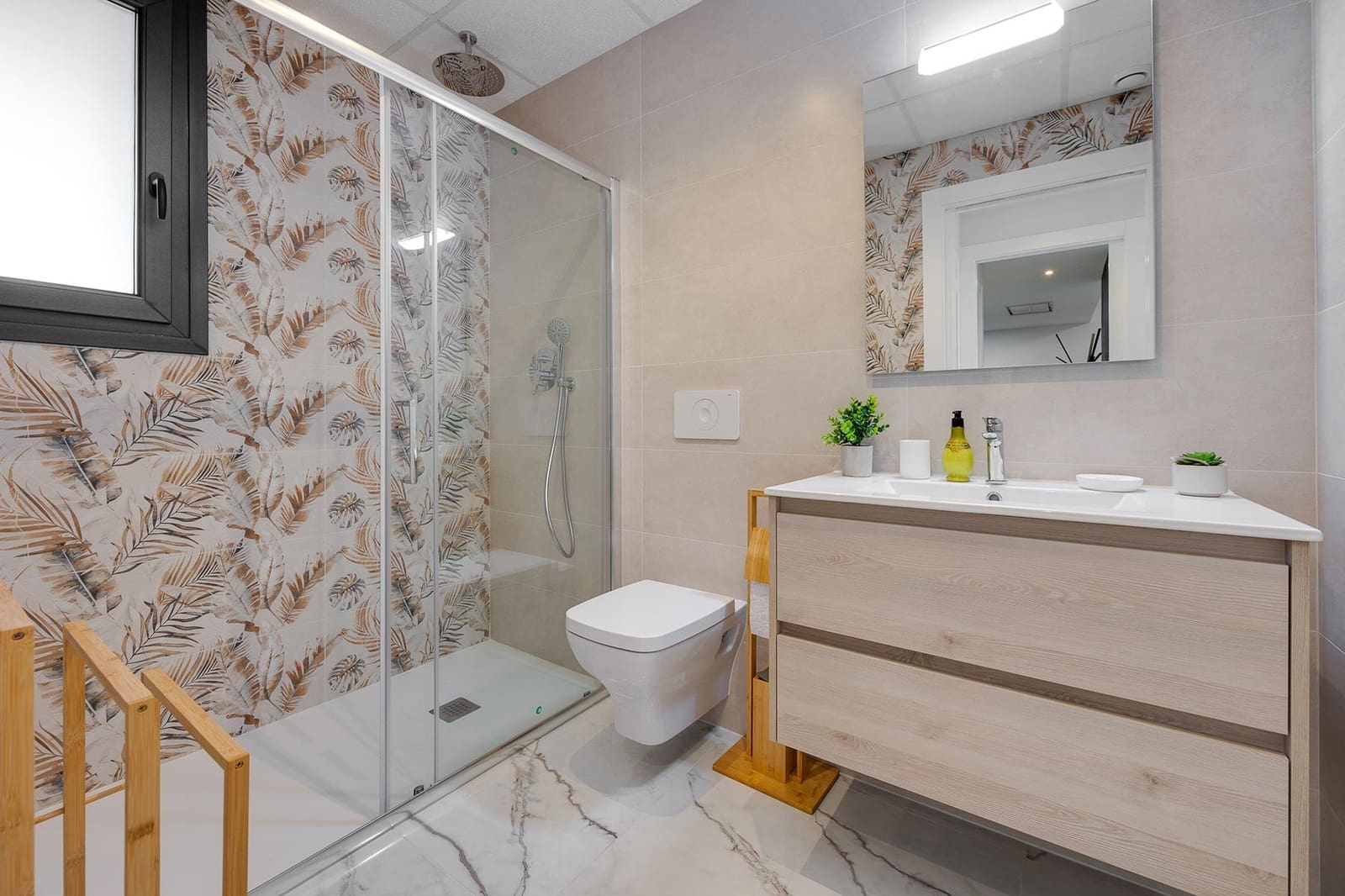 2 bedroom Apartment for sale in Playa Flamenca with pool garage - € 465,000 (Ref: 9459362)