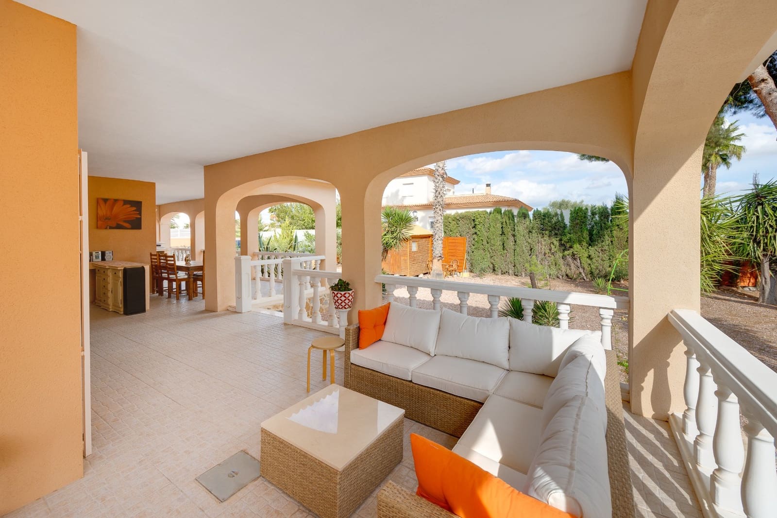 5 bedroom Villa for sale in Aspe with pool - € 549,000 (Ref: 9459363)