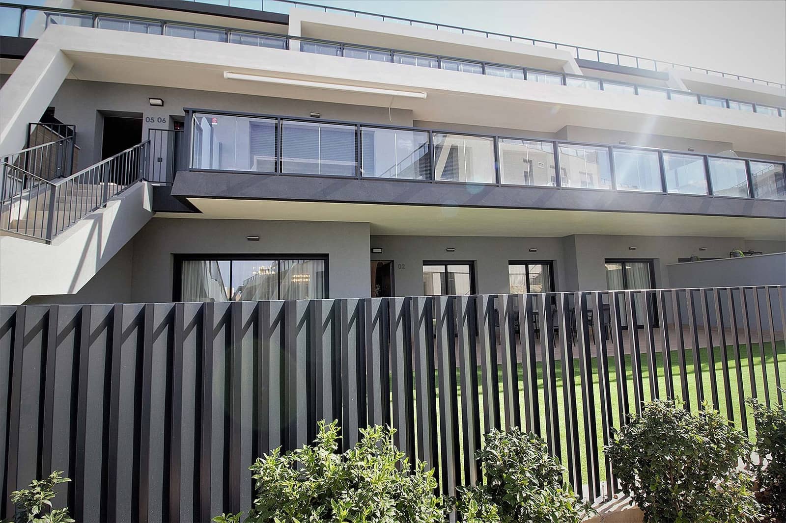 Apartamento de 3 habitaciones en Santa Pola en venta con piscina garaje - 572.250 € (Ref: 9459365)