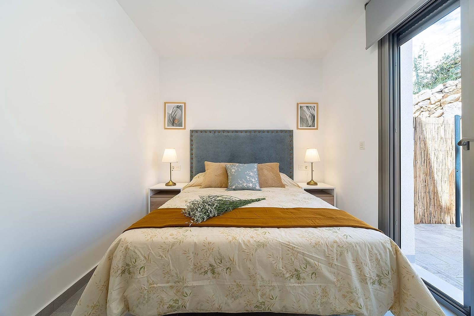 2 bedroom Villa for sale in Villamartin with pool garage - € 280,000 (Ref: 9500606)