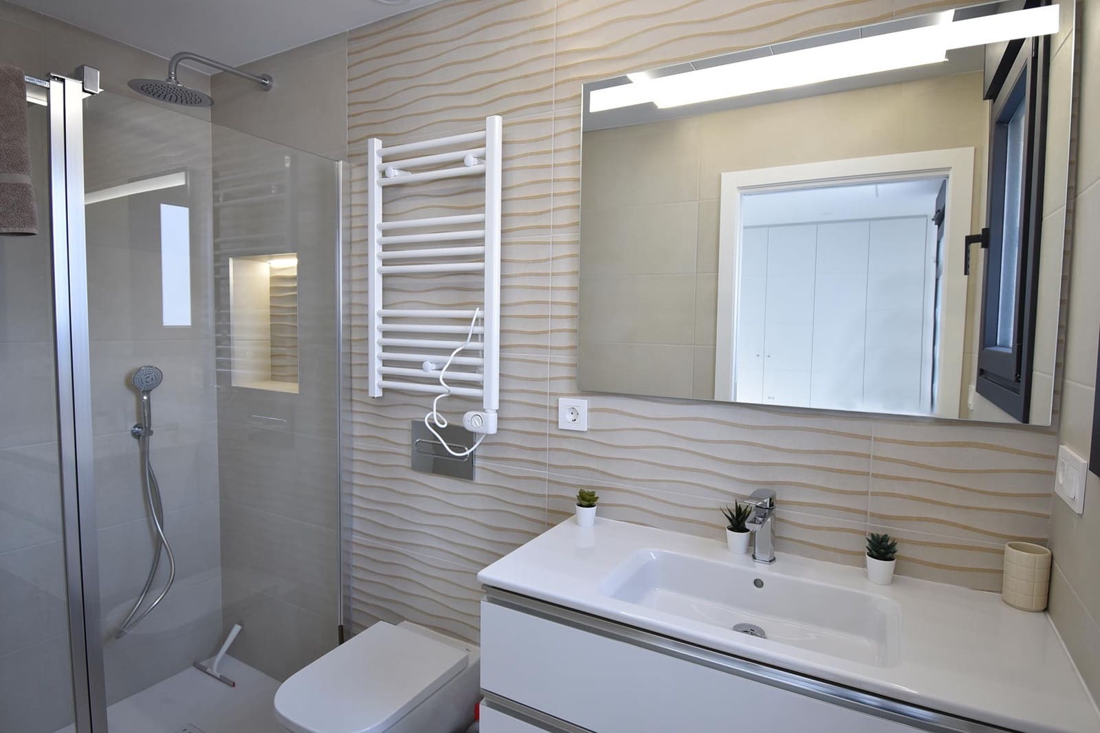 3 bedroom Villa for sale in Lo Pagan with pool garage - € 445,000 (Ref: 9500607)