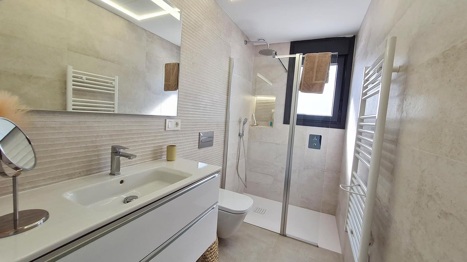 3 bedroom Villa for sale in Lo Pagan with pool garage - € 445,000 (Ref: 9500607)