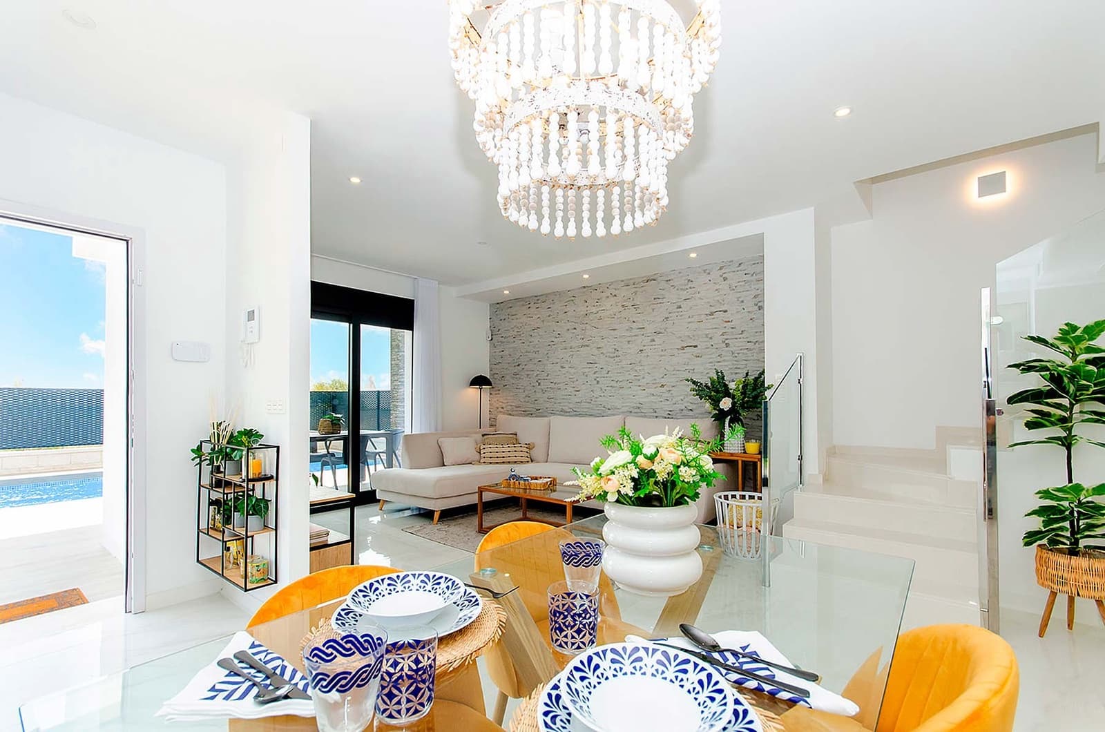 3 bedroom Villa for sale in Los Montesinos with pool garage - € 395,000 (Ref: 9500608)