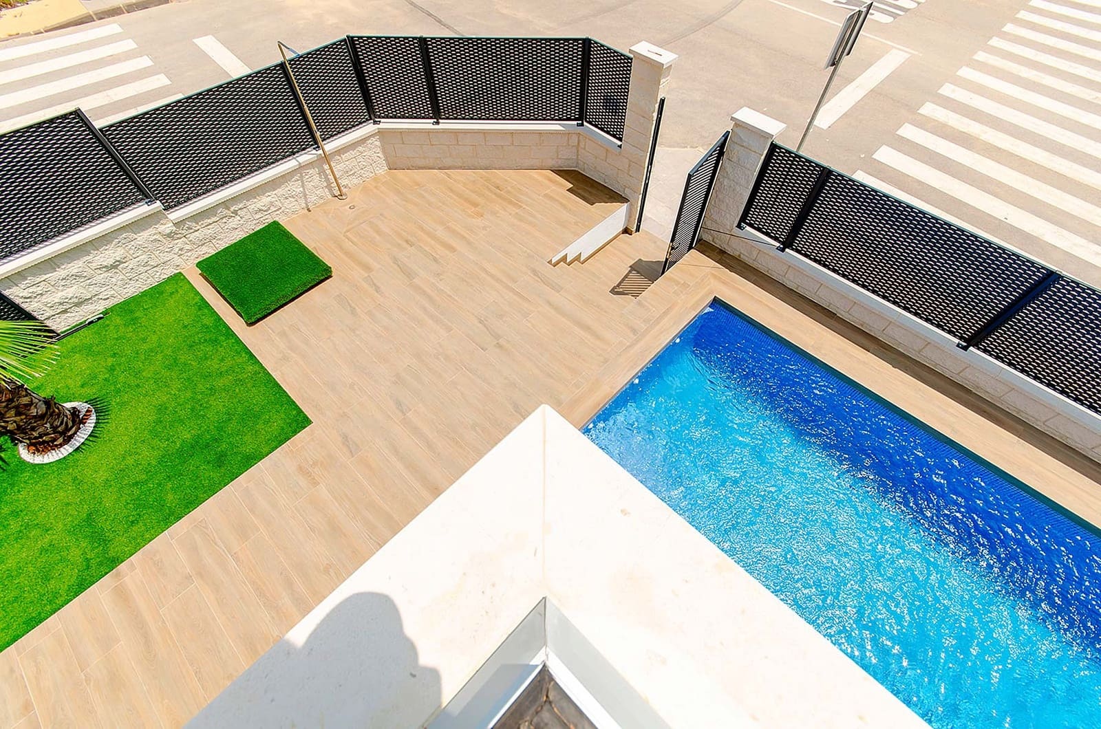 3 bedroom Villa for sale in Los Montesinos with pool garage - € 395,000 (Ref: 9500608)