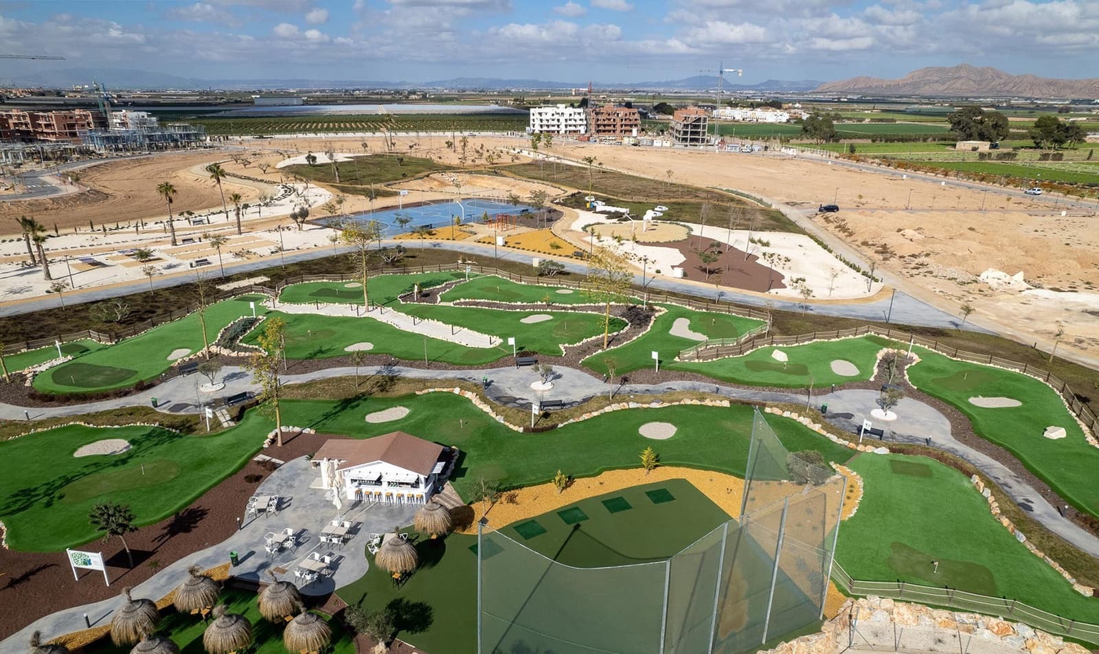 3 bedroom Villa for sale in Los Alcazares with pool garage - € 829,000 (Ref: 9504650)