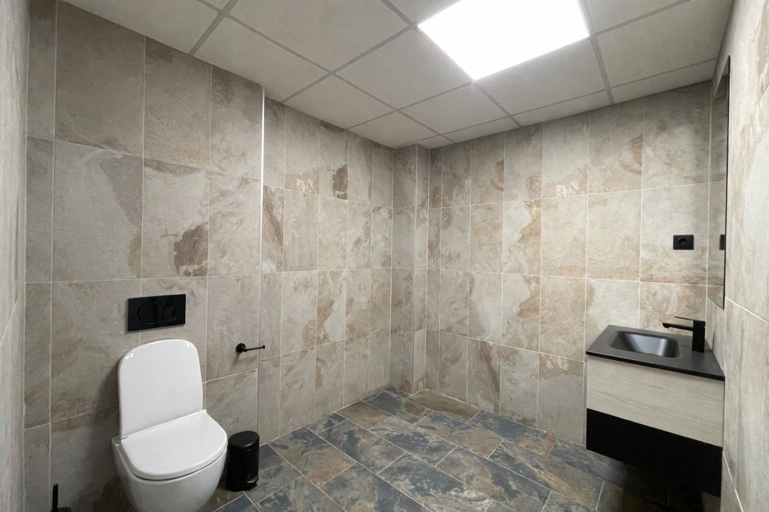 Apartamento de 3 habitaciones en El Raso en venta con piscina garaje - 250.000 € (Ref: 9518088)