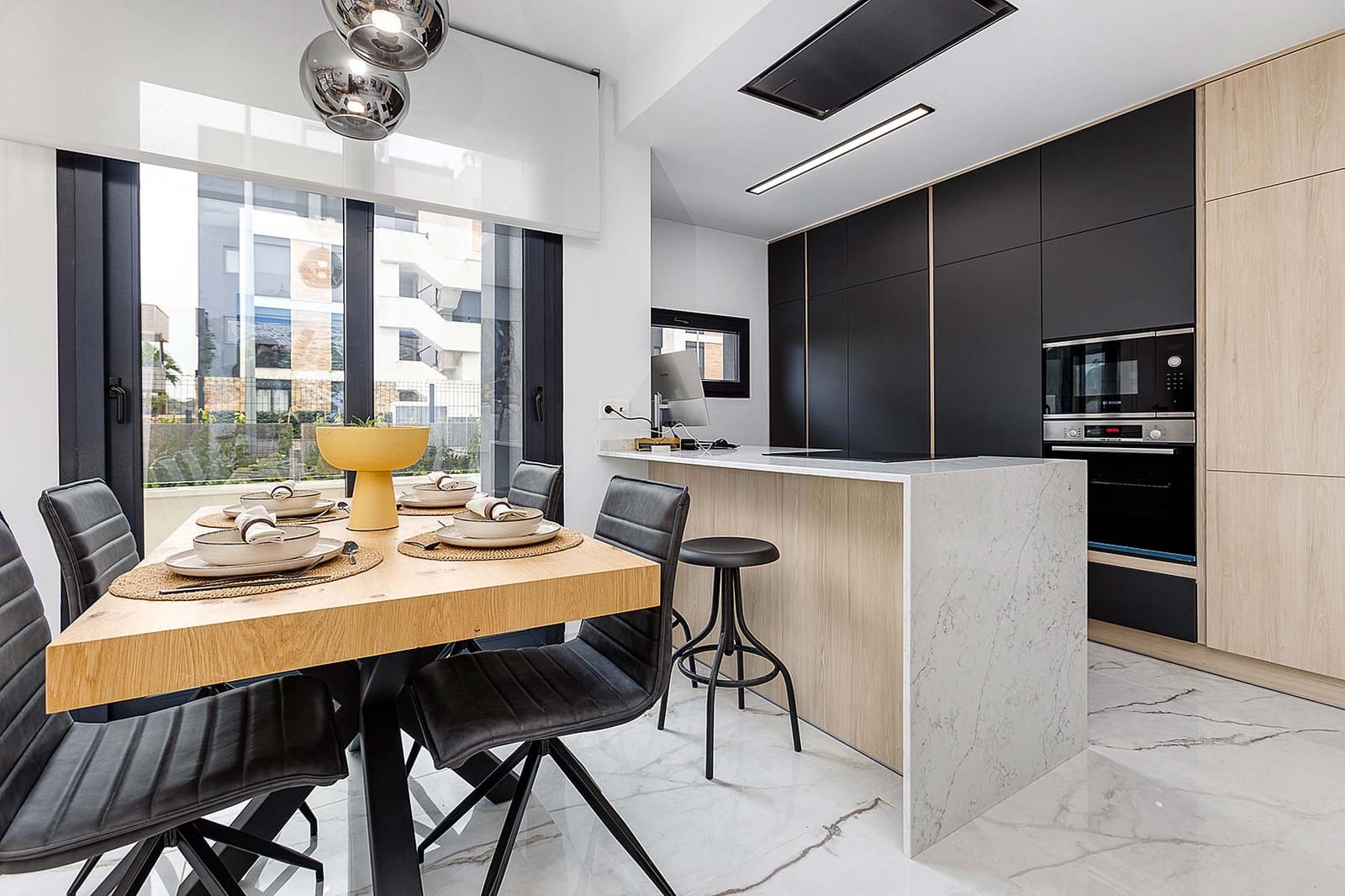 2 makuuhuone Bungalow myytävänä paikassa Ciudad Quesada mukana uima-altaan 
autotalli - 297 000 € (Ref: 9538902)