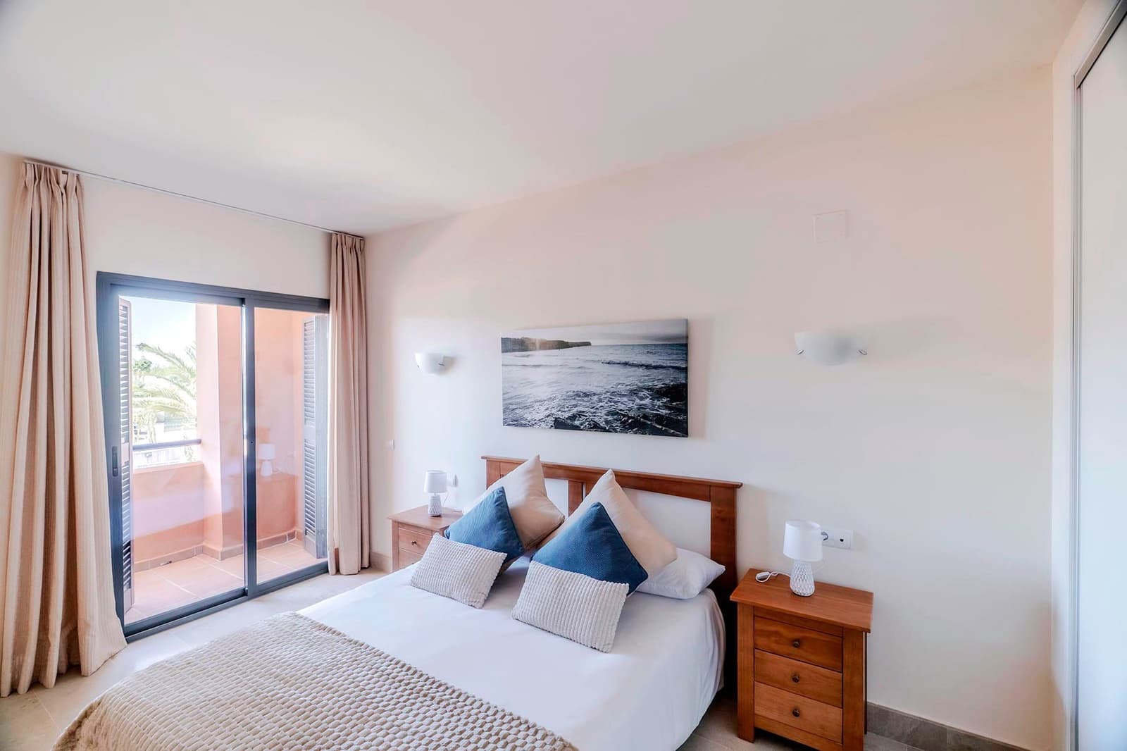 2 bedroom Apartment for sale in Puerto del Rey with pool garage - € 160,000 (Ref: 9614075)