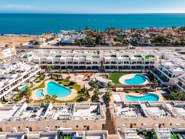 2 chambre Bungalow à vendre à La Veleta, Torrevieja avec piscine garage - 380 000 € (Ref: 9675094)