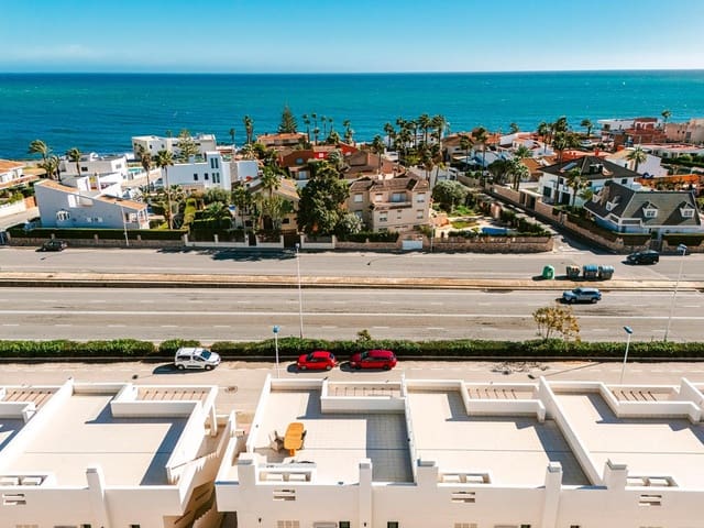 2 makuuhuone Bungalow myytävänä paikassa La Veleta, Torrevieja mukana uima-altaan 
autotalli - 380 000 € (Ref: 9675095)