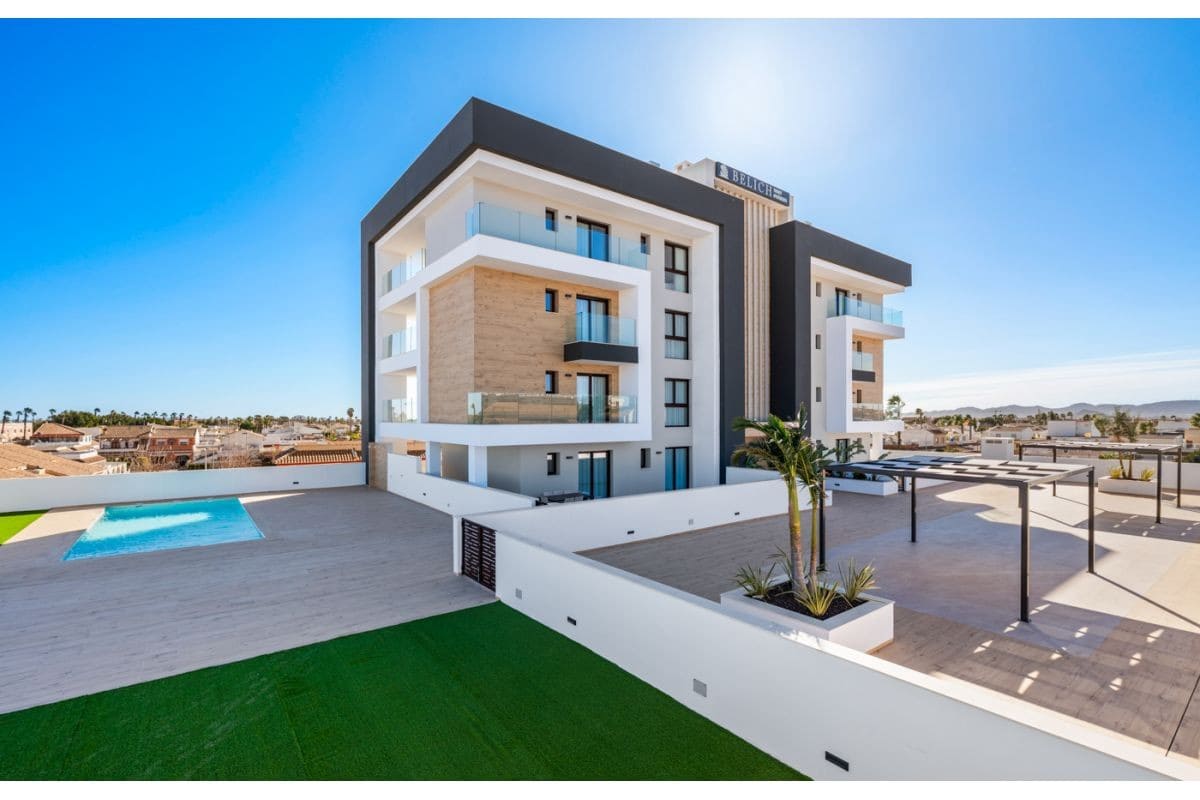 3 bedroom Apartment for sale in Los Narejos with pool - € 349,900 (Ref: 9685570)