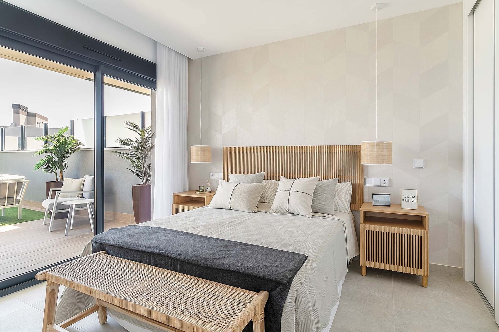 2 quarto Bungalow para venda em Santa Pola com piscina garagem - 355 000 € (Ref: 9752480)