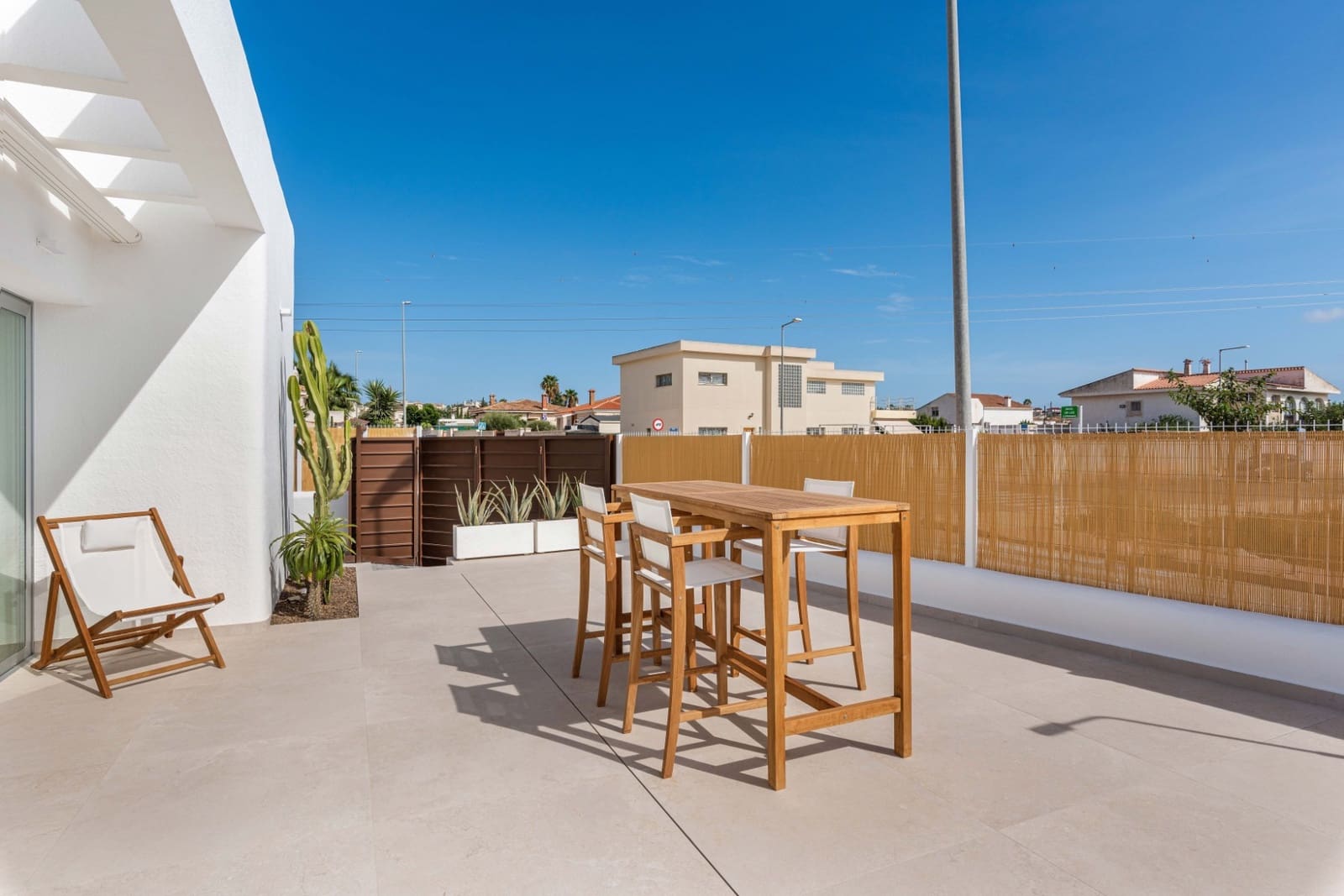 3 bedroom Villa for sale in Los Alcazares with pool garage - € 749,900 (Ref: 9778609)