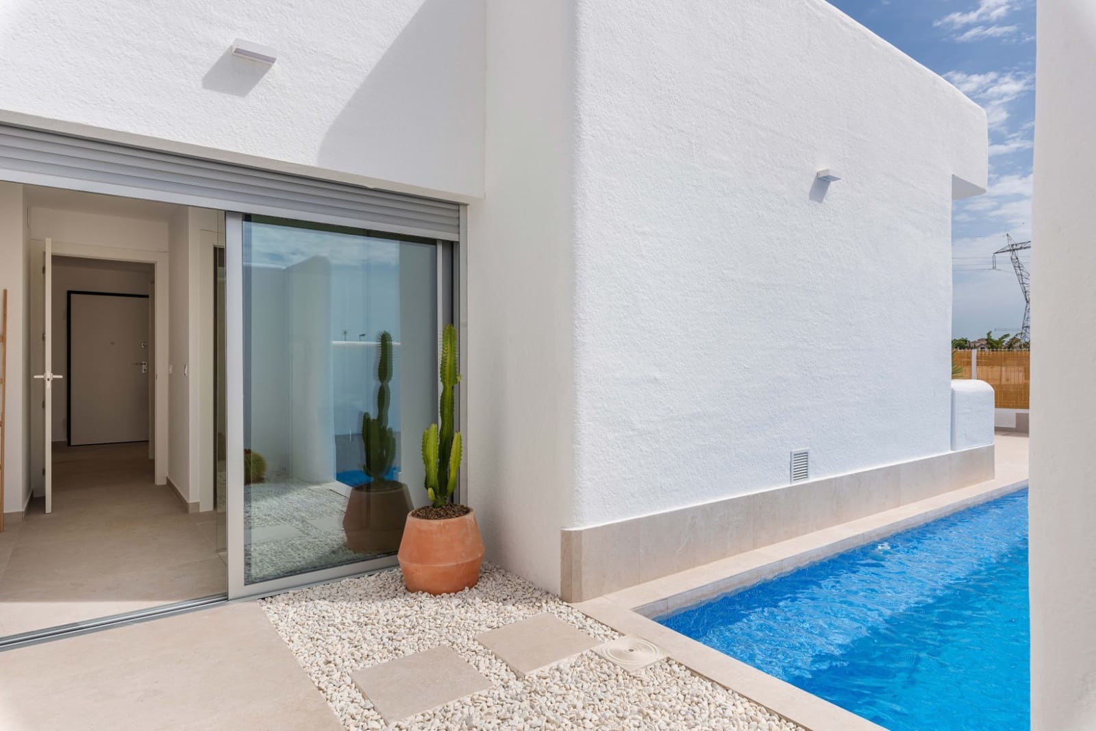 3 bedroom Villa for sale in Los Alcazares with pool garage - € 749,900 (Ref: 9778609)
