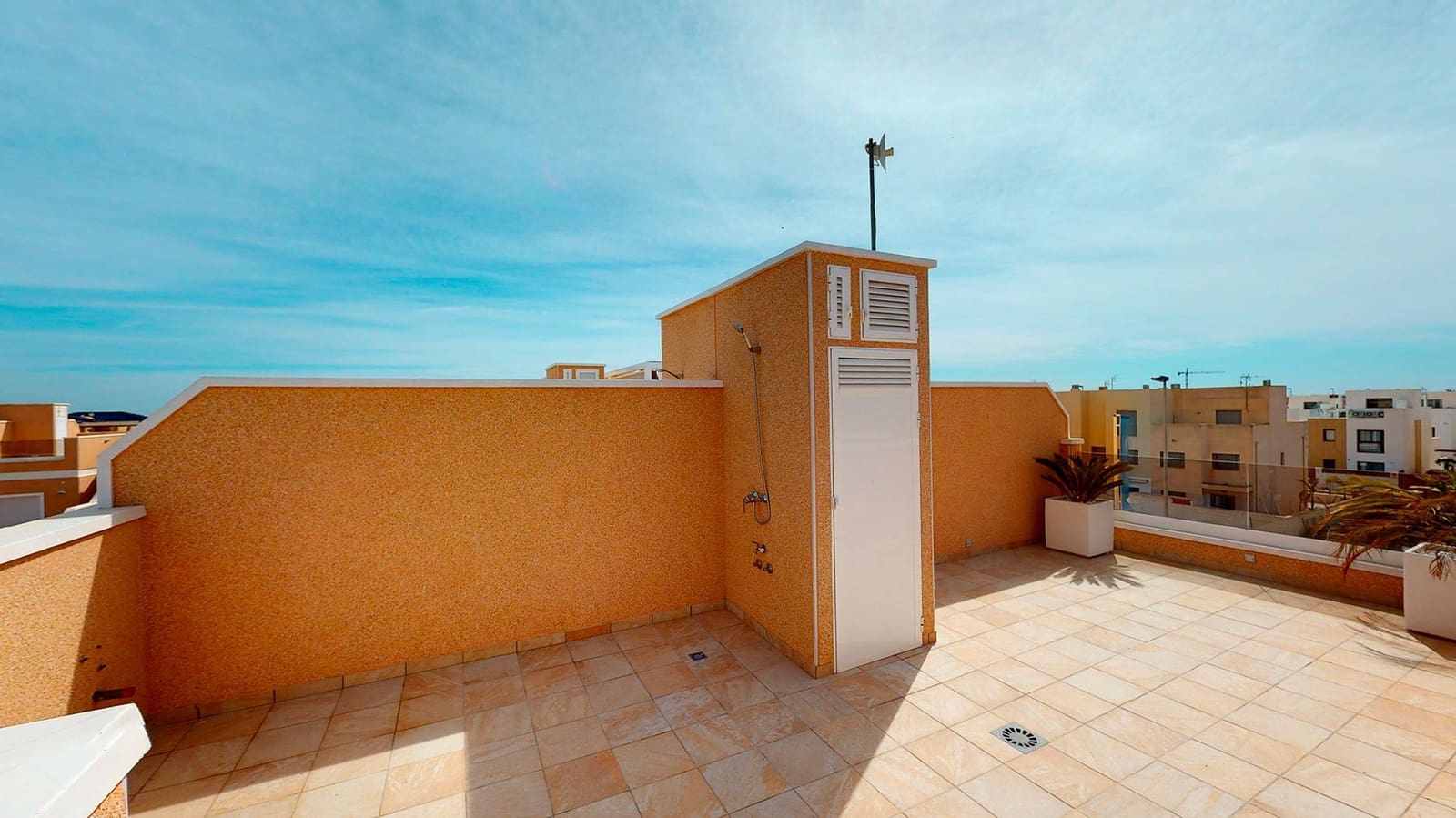 3 soveværelse Villa til salg i Pilar de la Horadada med swimmingpool garage - € 304.900 (Ref: 9779143)