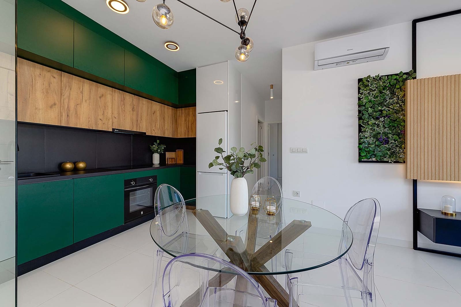 3 makuuhuone Huoneisto myytävänä paikassa San Miguel de Salinas mukana uima-altaan 
autotalli - 399 900 € (Ref: 9784295)