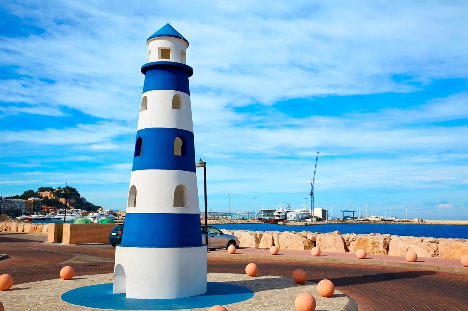 3 slaapkamer Penthouse te koop in Denia met zwembad - € 449.000 (Ref: 9787698)