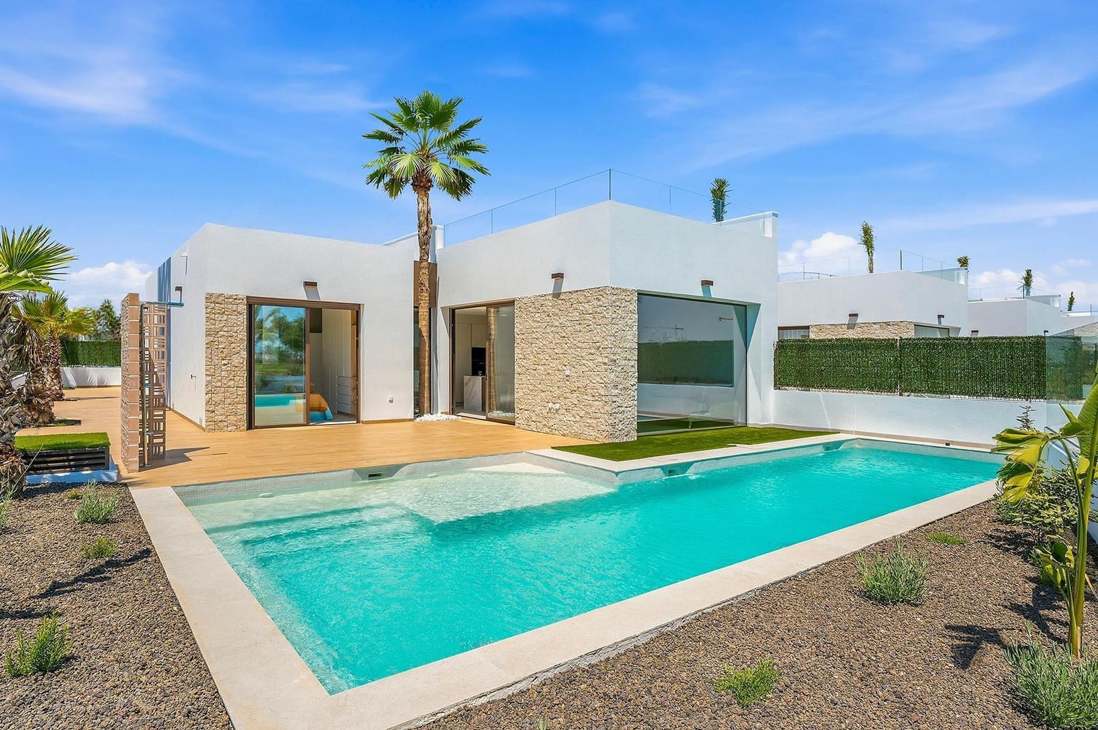 3 chambre Villa/Maison à vendre à Los Alcazares avec piscine garage - 565 000 € (Ref: 9789616)