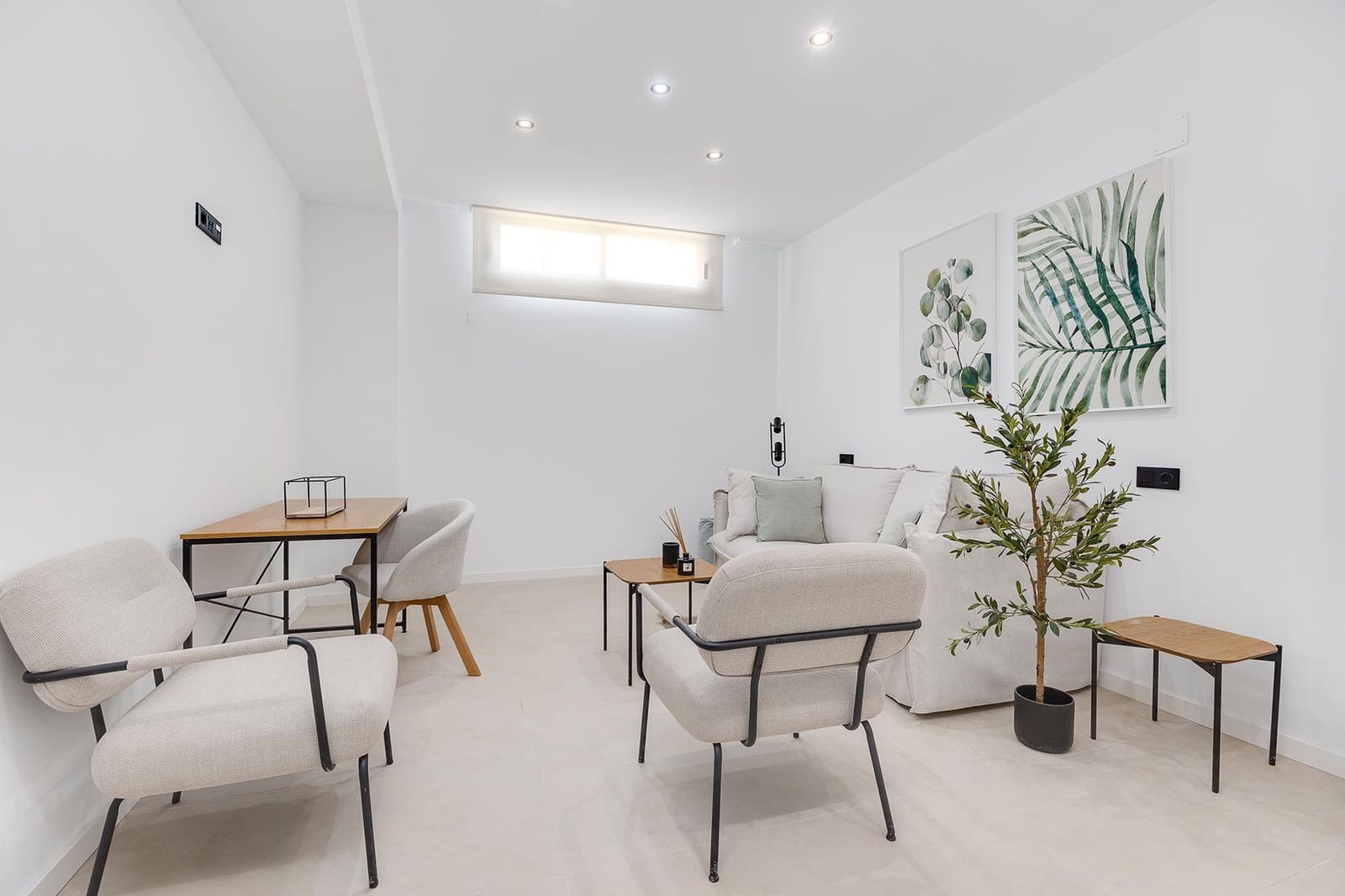 4 soverom Villa til salgs i Los Alcazares med svømmebasseng garasje - € 695 000 (Ref: 9793316)