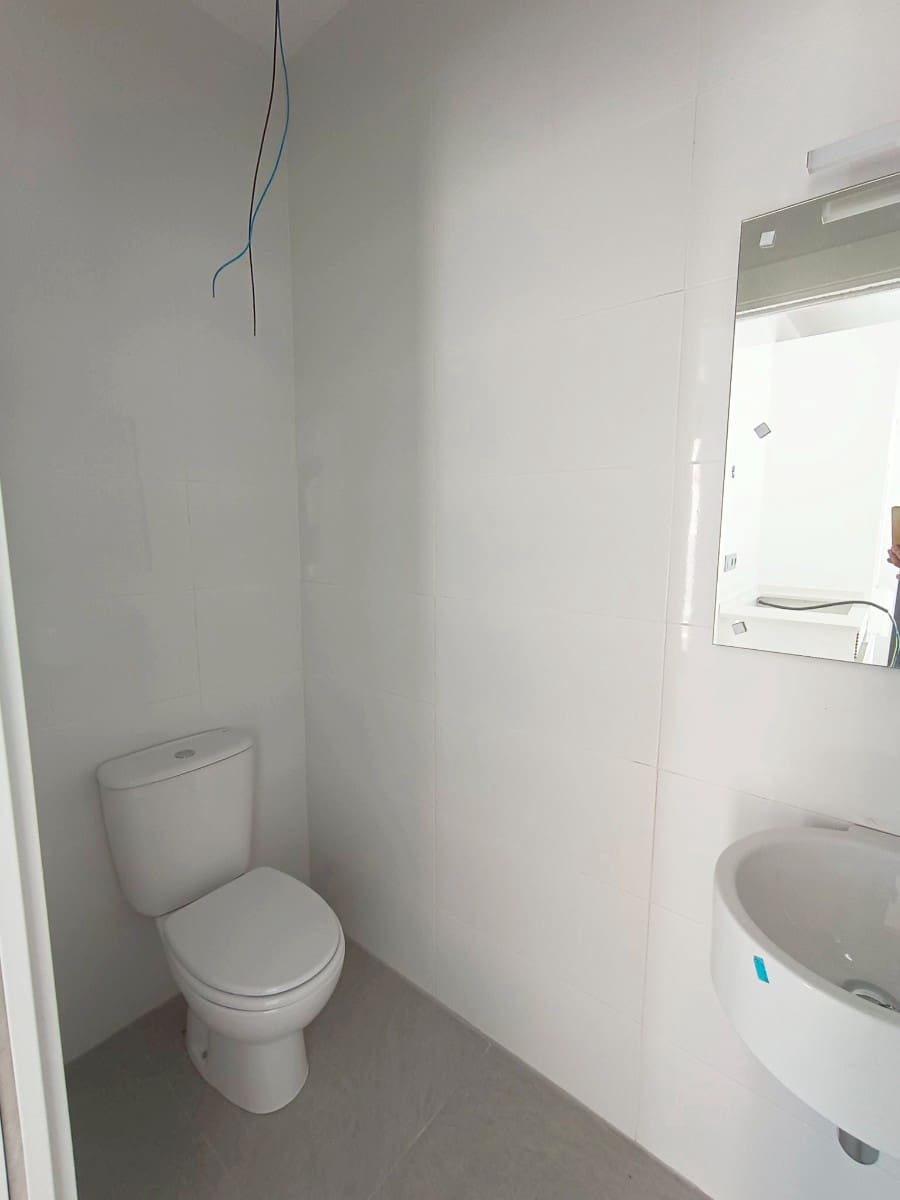 3 sypialnia Willa na sprzedaż w Daya Nueva z basenem garażem - 317 000 € (Ref: 9838403)