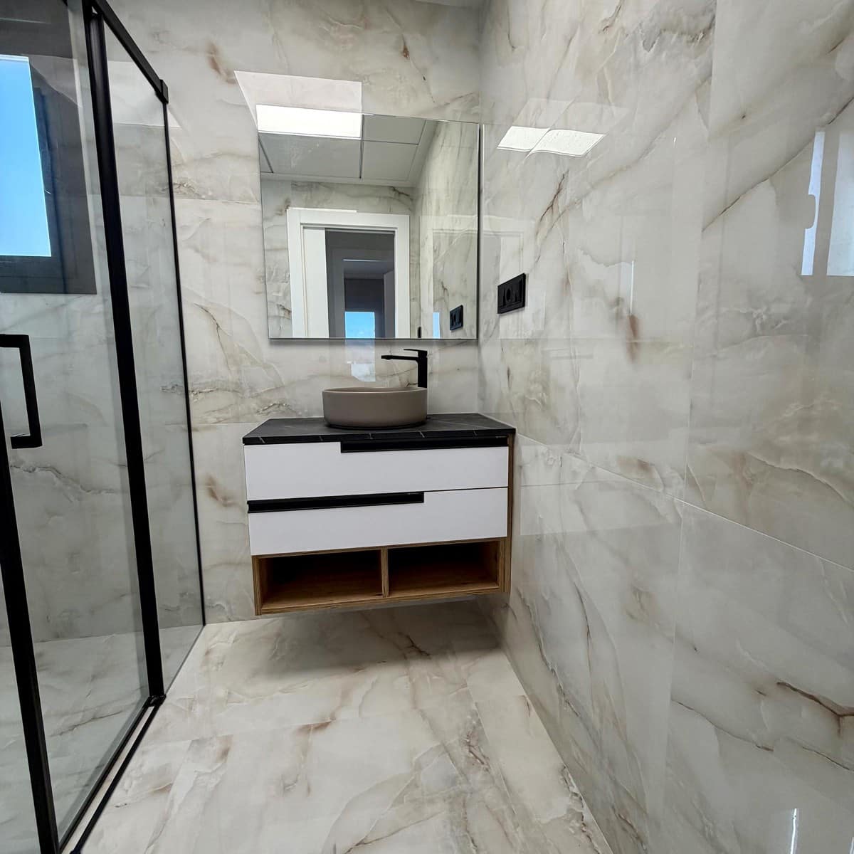 2 sypialnia Bungalow na sprzedaż w Algorfa z basenem garażem - 280 000 € (Ref: 9848117)