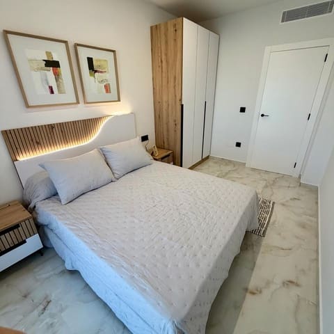 2 soveværelse Bungalow til salg i Algorfa med swimmingpool garage - € 280.000 (Ref: 9848117)