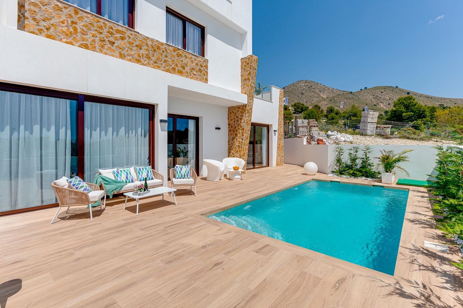 3 bedroom Villa for sale in Finestrat with pool garage - € 635,000 (Ref: 9858629)