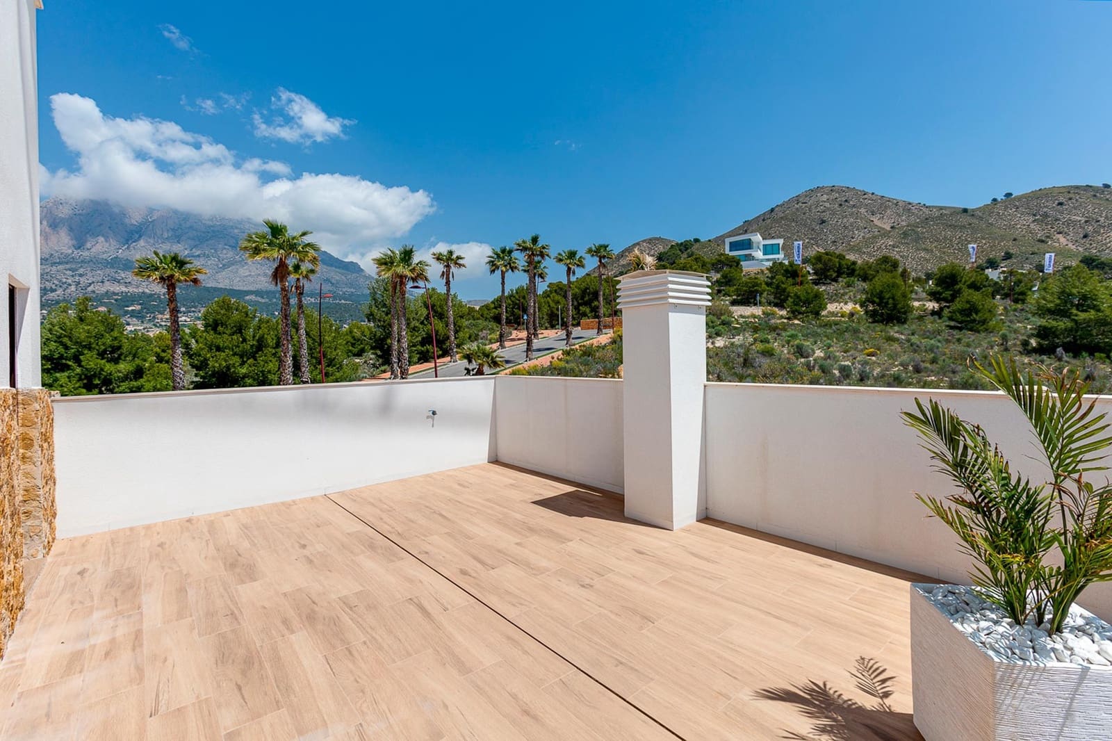 3 bedroom Villa for sale in Finestrat with pool garage - € 635,000 (Ref: 9858629)