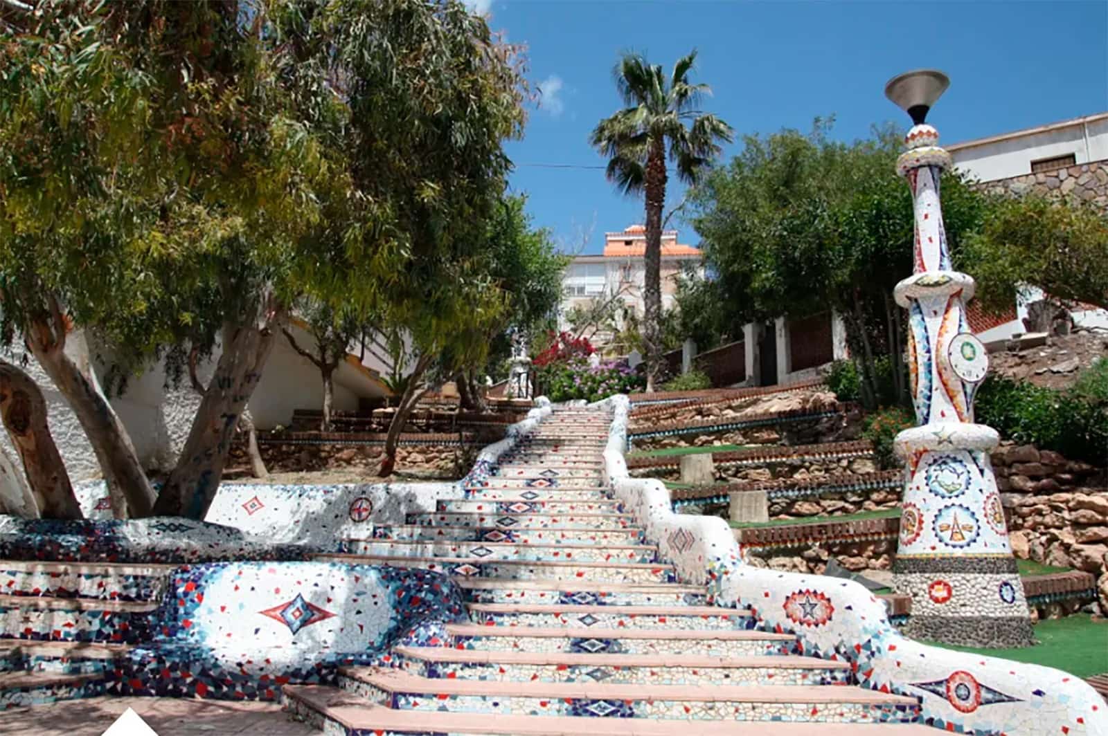 4 bedroom Villa for sale in Aguilas with pool garage - € 399,000 (Ref: 9859054)