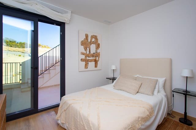 3 slaapkamer Villa te koop in Monforte del Cid met zwembad garage - € 365.000 (Ref: 9914576)