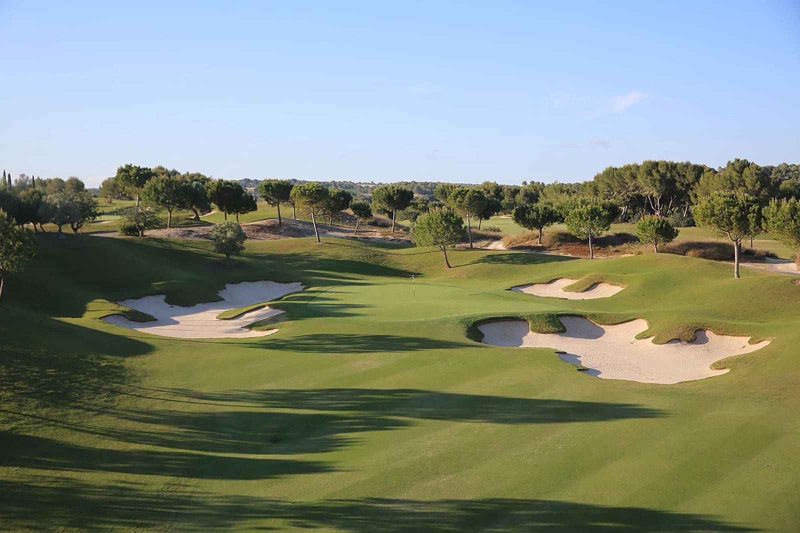 3 sovrum Villa till salu i Las Colinas Golf med pool garage - 1 090 000 € (Ref: 9938455)
